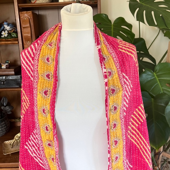 Kantha India Sari Colorful Reversible Large Wrap Scarf Shawl Towel - Picture 6 of 12